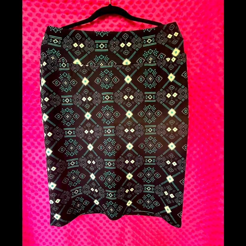 LuLaRoe Cassie